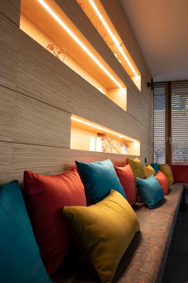 B-Lodge Boutique Hotel Louvain-la-Neuve Eksteriør billede
