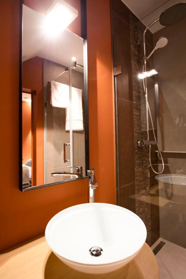 B-Lodge Boutique Hotel Louvain-la-Neuve Eksteriør billede