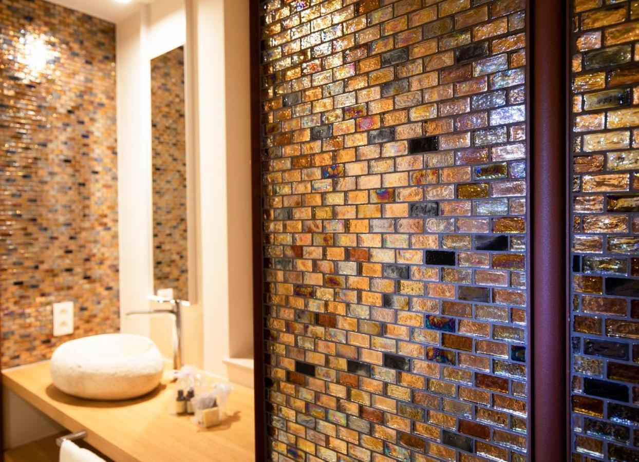 B-Lodge Boutique Hotel Louvain-la-Neuve Eksteriør billede