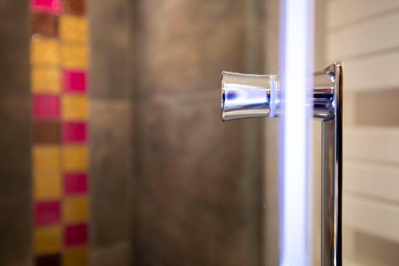 B-Lodge Boutique Hotel Louvain-la-Neuve Eksteriør billede