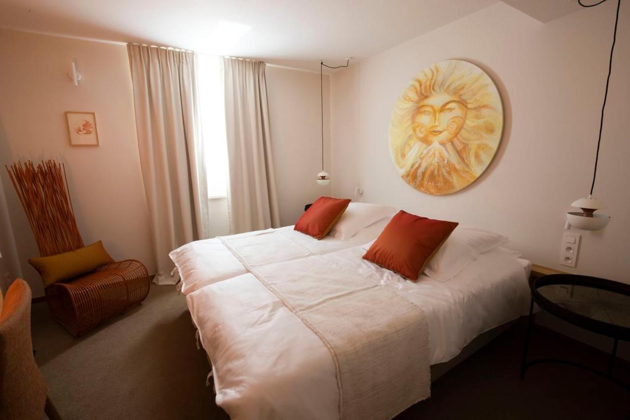B-Lodge Boutique Hotel Louvain-la-Neuve Eksteriør billede