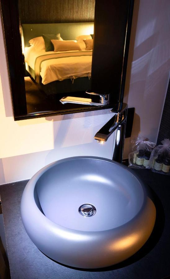 B-Lodge Boutique Hotel Louvain-la-Neuve Eksteriør billede