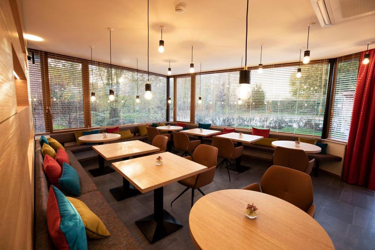B-Lodge Boutique Hotel Louvain-la-Neuve Eksteriør billede